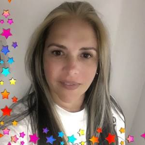 Meet your Posher, Ana